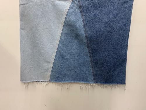 LEVI'S（リーバイス）LEVI'S (リーバイス) デニムスカート インディゴ サイズ:S 未使用品の古着・服飾アイテム
