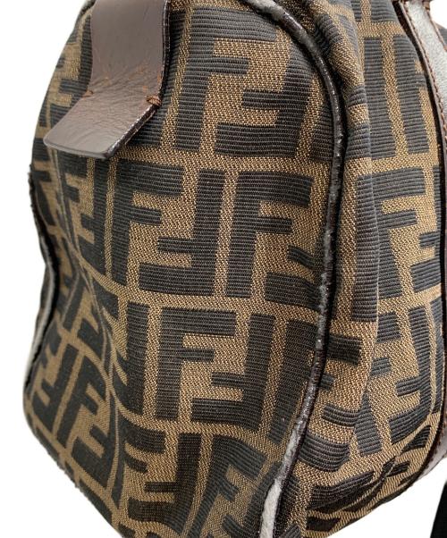 FENDI（フェンディ）FENDI (フェンディ) ハンドバッグ ズッカ ブラウンの古着・服飾アイテム