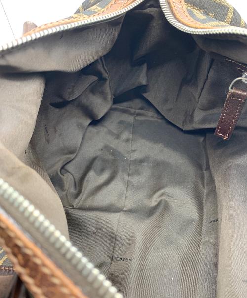 FENDI（フェンディ）FENDI (フェンディ) ハンドバッグ ズッカ ブラウンの古着・服飾アイテム