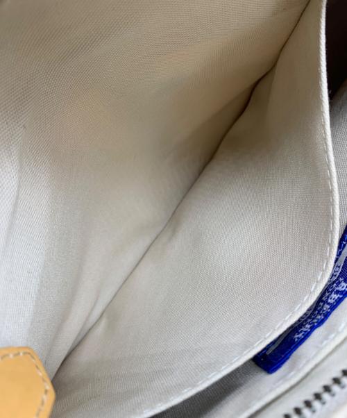 BURBERRY BLUE LABEL（バーバリー ブルー レーベル）BURBERRY BLUE LABEL (バーバリー ブルー レーベル) ショルダーバッグ ベージュの古着・服飾アイテム
