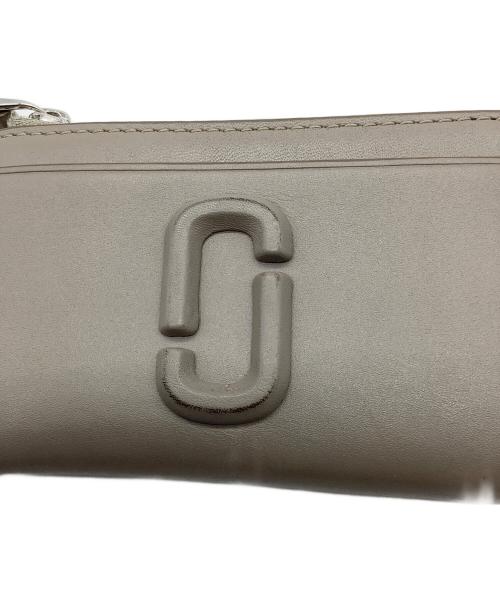 Marc by Marc Jacobs（マークバイマークジェイコブス）Marc by Marc Jacobs (マークバイマークジェイコブス) マルチウォレット ベージュの古着・服飾アイテム