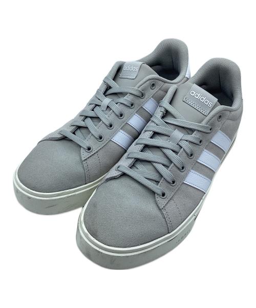 adidas（アディダス）adidas (アディダス) Daily4.0 ライトグレー サイズ:28の古着・服飾アイテム