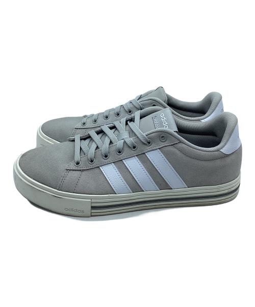 adidas（アディダス）adidas (アディダス) Daily4.0 ライトグレー サイズ:28の古着・服飾アイテム