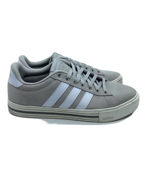 adidas（アディダス）adidas (アディダス) Daily4.0 ライトグレー サイズ:28の古着・服飾アイテム
