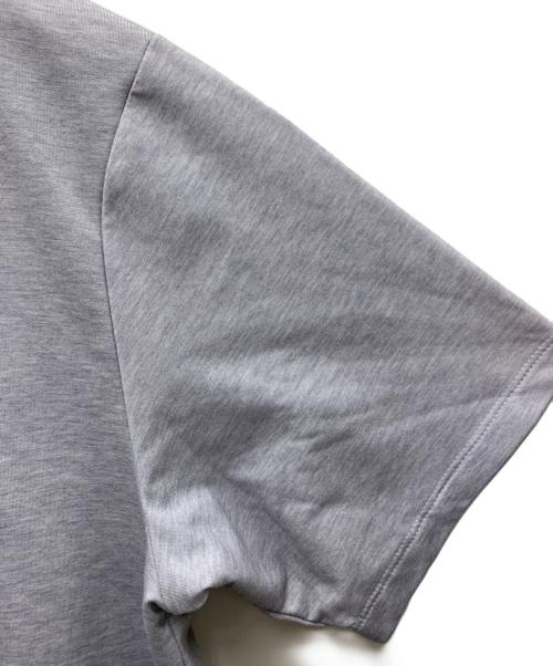 THE NORTH FACE（ザ ノース フェイス）THE NORTH FACE (ザ ノース フェイス) Tシャツ グレー サイズ:Sの古着・服飾アイテム