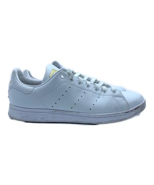 adidas（アディダス）adidas (アディダス) スニーカー ホワイト×ゴールド サイズ:27の古着・服飾アイテム