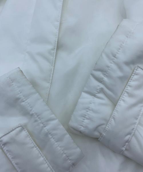 BURBERRY LONDON（バーバリーロンドン）BURBERRY LONDON (バーバリーロンドン) ジップジャケット ホワイト サイズ:40の古着・服飾アイテム