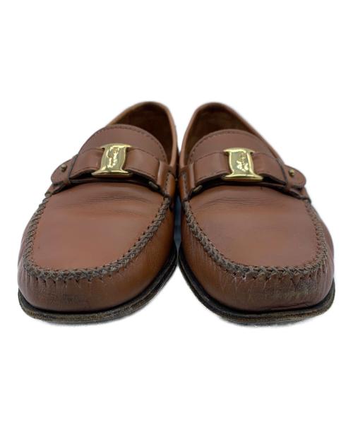 Salvatore Ferragamo（サルヴァトーレ フェラガモ）Salvatore Ferragamo (サルヴァトーレ フェラガモ) ストラップローファー キャメル サイズ:7EEの古着・服飾アイテム