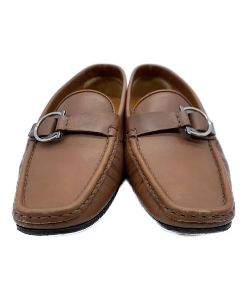Salvatore Ferragamo（サルヴァトーレ フェラガモ）Salvatore Ferragamo (サルヴァトーレ フェラガモ) ローファー キャメル サイズ:7の古着・服飾アイテム
