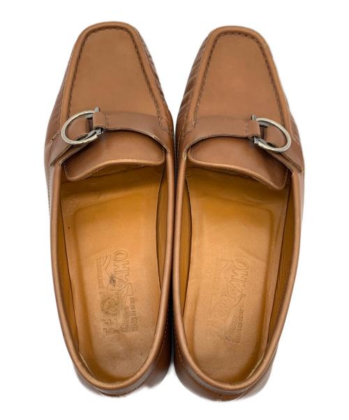 Salvatore Ferragamo（サルヴァトーレ フェラガモ）Salvatore Ferragamo (サルヴァトーレ フェラガモ) ローファー キャメル サイズ:7の古着・服飾アイテム