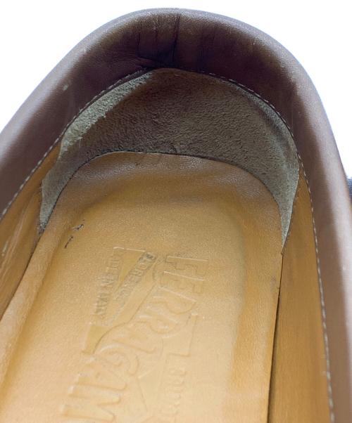Salvatore Ferragamo（サルヴァトーレ フェラガモ）Salvatore Ferragamo (サルヴァトーレ フェラガモ) ローファー キャメル サイズ:7の古着・服飾アイテム