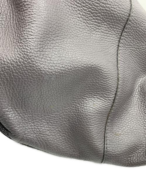 GIANNI CHIARINI（ジャンニ キアリーニ）GIANNI CHIARINI (ジャンニ キアリーニ) レザーショルダーバッグ グレーの古着・服飾アイテム