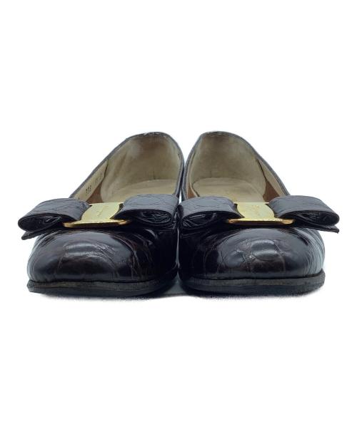 Salvatore Ferragamo（サルヴァトーレ フェラガモ）Salvatore Ferragamo (サルヴァトーレ フェラガモ) パンプス ブラウン サイズ:SIZE 5 1/2の古着・服飾アイテム