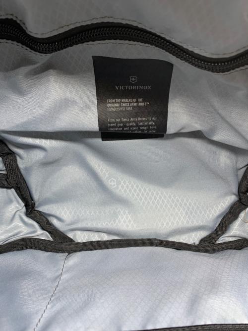 VICTORINOX（ビクトリノックス）VICTORINOX (ビクトリノックス) ショルダーバッグ ライトグレーの古着・服飾アイテム