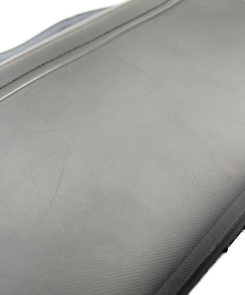 VICTORINOX（ビクトリノックス）VICTORINOX (ビクトリノックス) ショルダーバッグ ライトグレーの古着・服飾アイテム
