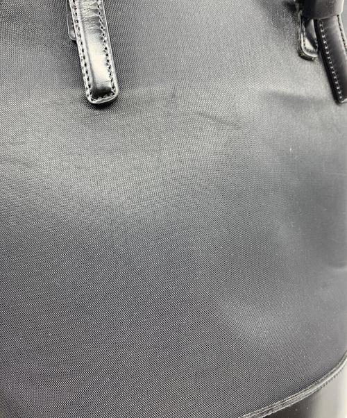 BURBERRY（バーバリー）BURBERRY (バーバリー) トートバッグ ブラックの古着・服飾アイテム
