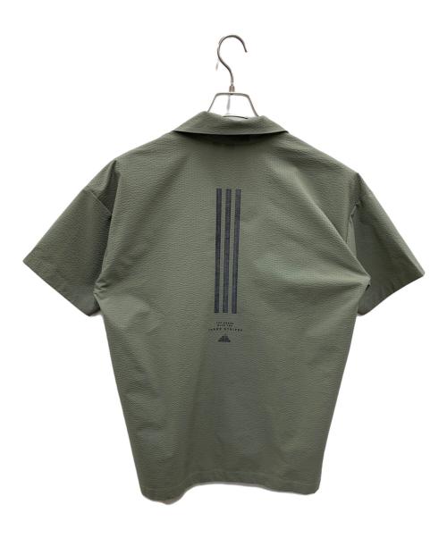 adidas（アディダス）adidas (アディダス) 半袖シャツ オリーブ サイズ:Mの古着・服飾アイテム