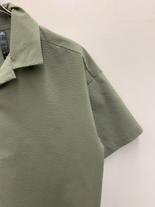 adidas（アディダス）adidas (アディダス) 半袖シャツ オリーブ サイズ:Mの古着・服飾アイテム