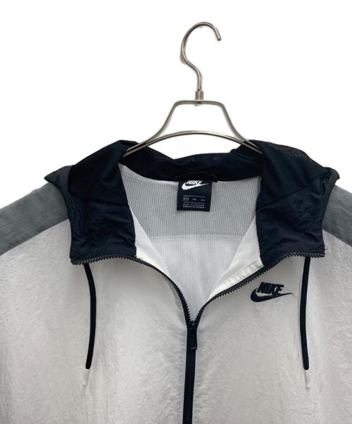 NIKE（ナイキ）NIKE (ナイキ) ナイロンジャケット ホワイト×ブラック サイズ:XXLの古着・服飾アイテム
