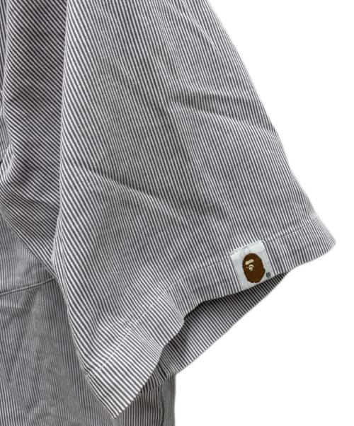 A BATHING APE（アベイシングエイプ）A BATHING APE (アベイシングエイプ) 半袖シャツ ライトグレー サイズ:Lの古着・服飾アイテム