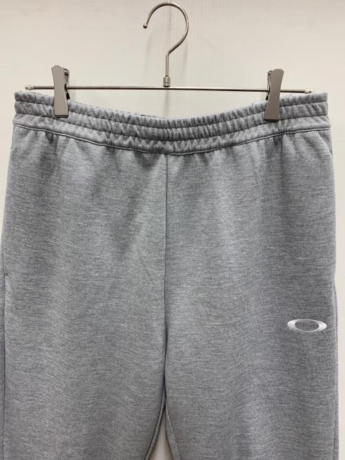 OAKLEY（オークリー）OAKLEY (オークリー) スウェットパンツ ライトグレー サイズ:S 未使用品の古着・服飾アイテム