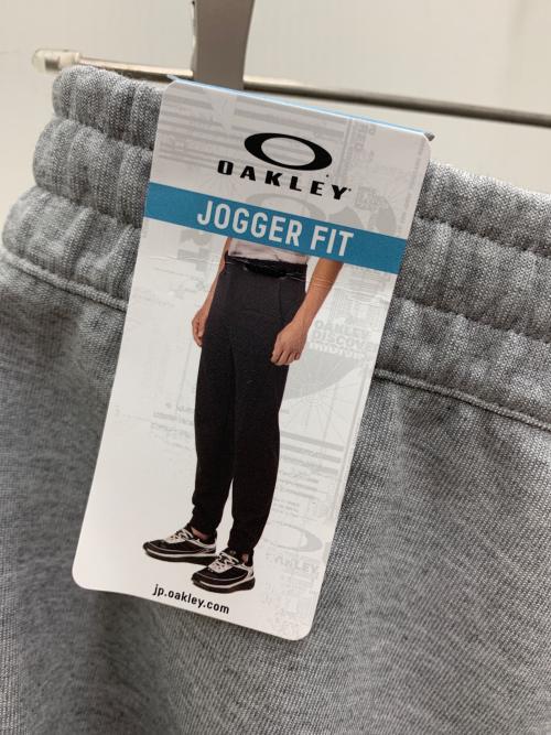 OAKLEY（オークリー）OAKLEY (オークリー) スウェットパンツ ライトグレー サイズ:S 未使用品の古着・服飾アイテム