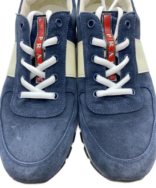 PRADA（プラダ）PRADA (プラダ) ローカットスニーカー ネイビー×ホワイト サイズ:6の古着・服飾アイテム