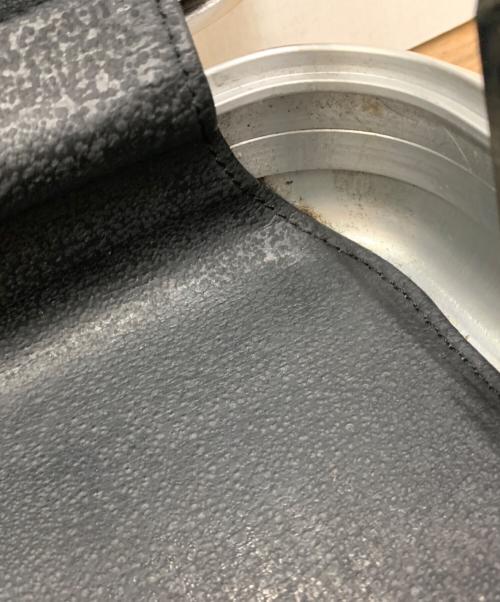 ZERO HALLIBURTON（ゼロ ハリバートン）ZERO HALLIBURTON (ゼロ ハリバートン) アタッシュケース シルバーの古着・服飾アイテム