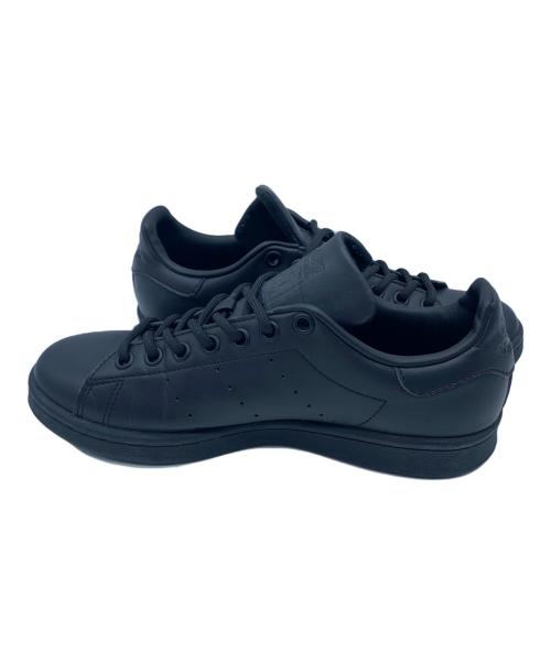 adidas（アディダス）adidas (アディダス) ローカットスニーカー ブラック サイズ:23.5の古着・服飾アイテム