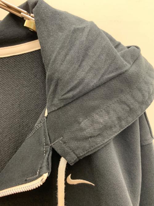 NIKE（ナイキ）NIKE (ナイキ) ジップパーカー ブラック サイズ:Mの古着・服飾アイテム