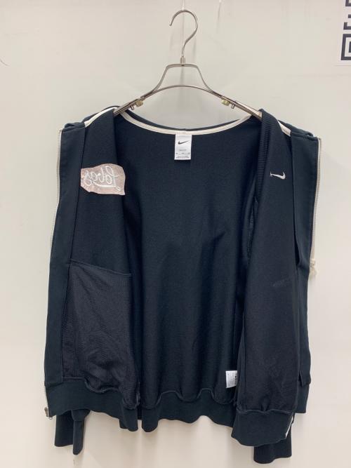 NIKE（ナイキ）NIKE (ナイキ) ジップパーカー ブラック サイズ:Mの古着・服飾アイテム