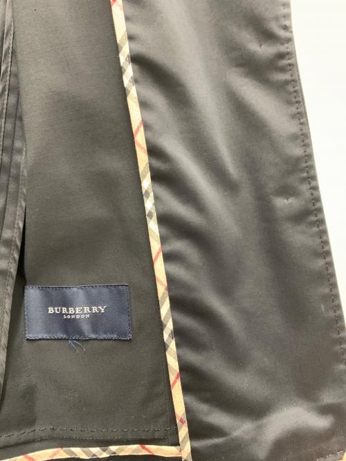 BURBERRY LONDON（バーバリーロンドン）BURBERRY LONDON (バーバリーロンドン) テーラードジャケット ブラック サイズ:13ARの古着・服飾アイテム
