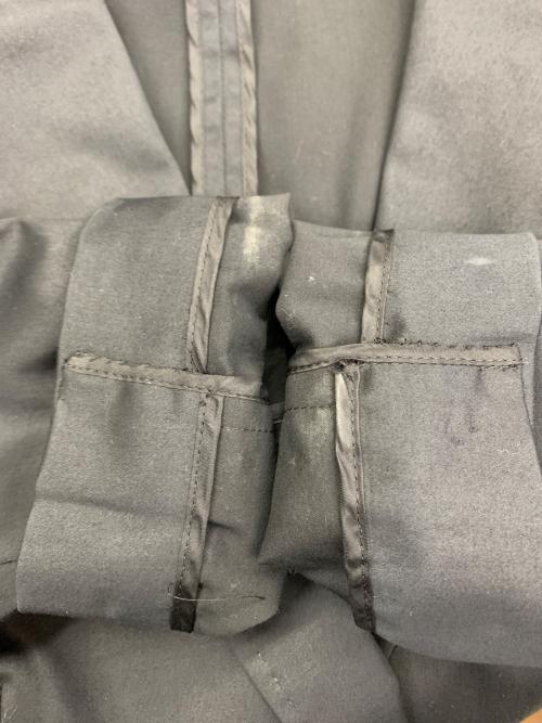 BURBERRY LONDON（バーバリーロンドン）BURBERRY LONDON (バーバリーロンドン) テーラードジャケット ブラック サイズ:13ARの古着・服飾アイテム