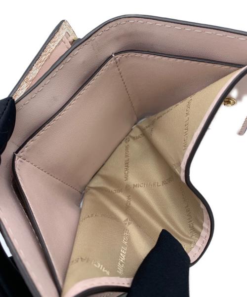 MICHAEL KORS（マイケルコース）MICHAEL KORS (マイケルコース) 3つ折り財布 アイボリーの古着・服飾アイテム