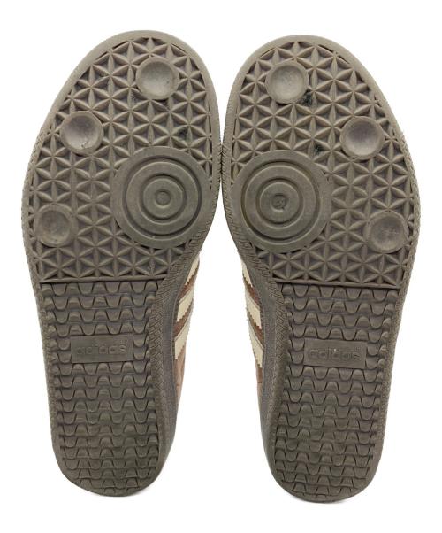 adidas（アディダス）adidas (アディダス) ローカットスニーカー ブラウン サイズ:27.5の古着・服飾アイテム