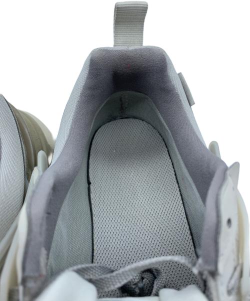 NIKE（ナイキ）NIKE (ナイキ) V2K RUN GTX  グレー×ベージュ サイズ:28の古着・服飾アイテム