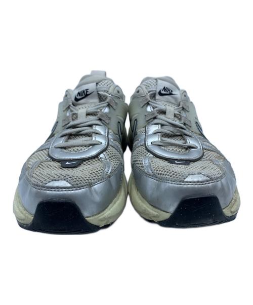NIKE（ナイキ）NIKE (ナイキ) V2K RUN グレー サイズ:28.5の古着・服飾アイテム