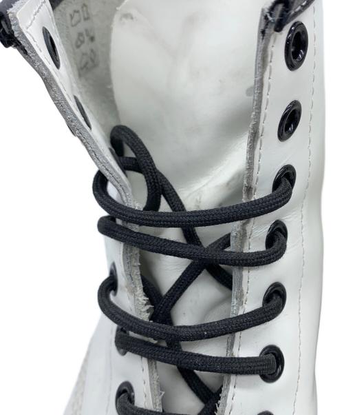 Dr.Martens（ドクターマーチン）Dr.Martens (ドクターマーチン) 8ホールブーツ ホワイト サイズ:UK7の古着・服飾アイテム