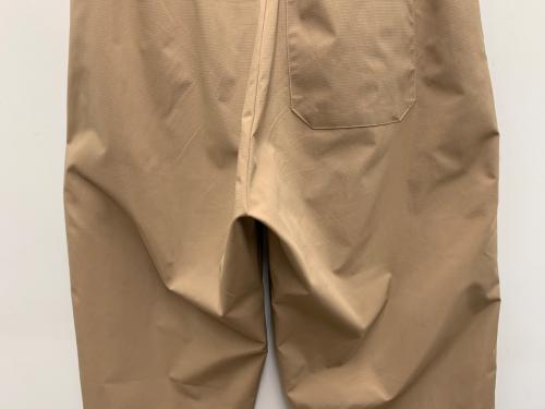 VOIRY（ヴォイリー）VOIRY (ヴォイリー) ナイロンワイドパンツ ベージュ サイズ:Fの古着・服飾アイテム