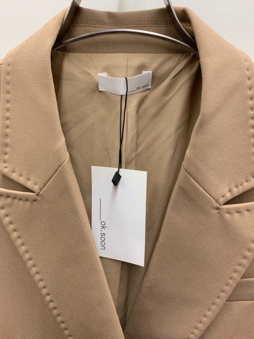 ok.soon（オクスン）ok.soon (オクスン) テーラードジャケット ベージュ サイズ:M 未使用品の古着・服飾アイテム