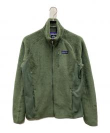 Patagonia（パタゴニア）の古着「フリースジャケット」｜カーキ