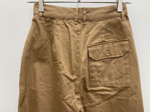 ROSSO（ロッソ）ROSSO (ロッソ) タックカーブパンツ ブラウン サイズ:36の古着・服飾アイテム