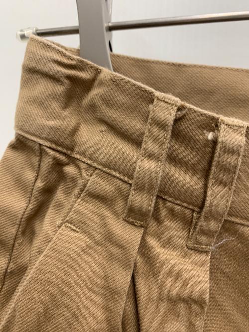 ROSSO（ロッソ）ROSSO (ロッソ) タックカーブパンツ ブラウン サイズ:36の古着・服飾アイテム