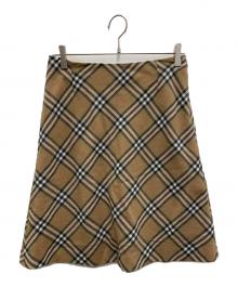 BURBERRY（バーバリー）の古着「ミディスカート」｜ベージュ