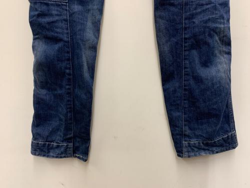 G-STAR RAW（ジースターロゥ）G-STAR RAW (ジースターロゥ) デニムパンツ インディゴ サイズ:29の古着・服飾アイテム