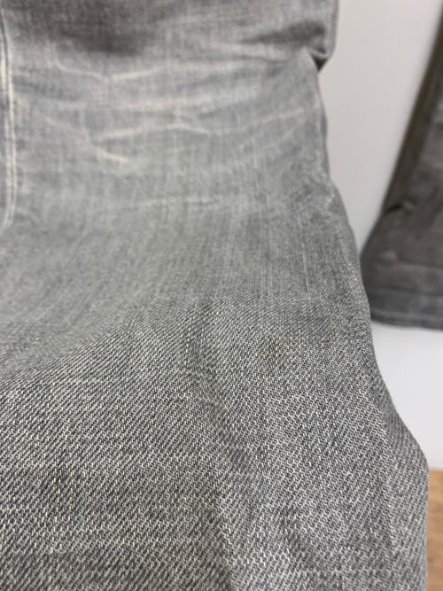 HELMUT LANG（ヘルムートラング）HELMUT LANG (ヘルムートラング) デニムパンツ グレー サイズ:29の古着・服飾アイテム