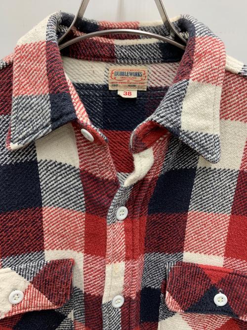 DUBBLE WORKS（ダブルワークス）DUBBLE WORKS (ダブルワークス) 長袖シャツ レッド×ネイビー サイズ:38の古着・服飾アイテム