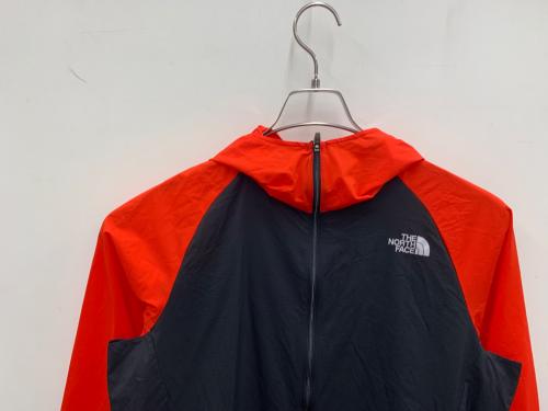 THE NORTH FACE（ザ ノース フェイス）THE NORTH FACE (ザ ノース フェイス) ナイロンジャケット レッド×ブラック サイズ:Lの古着・服飾アイテム