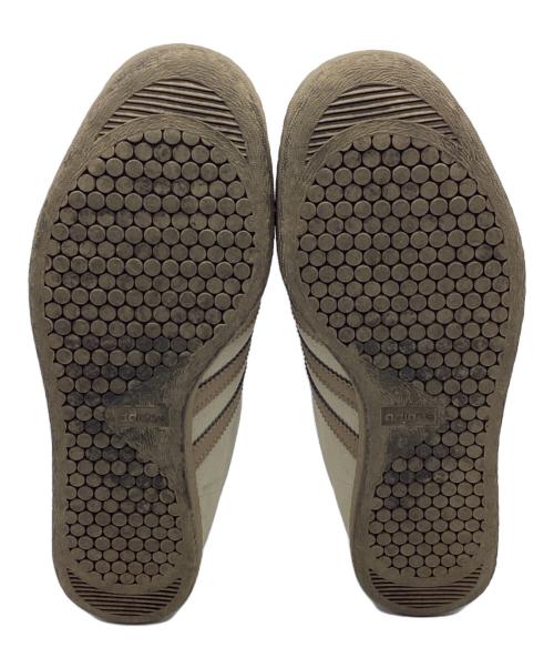 adidas（アディダス）adidas (アディダス) ローカットスニーカー ベージュ×ブラウン サイズ:26の古着・服飾アイテム