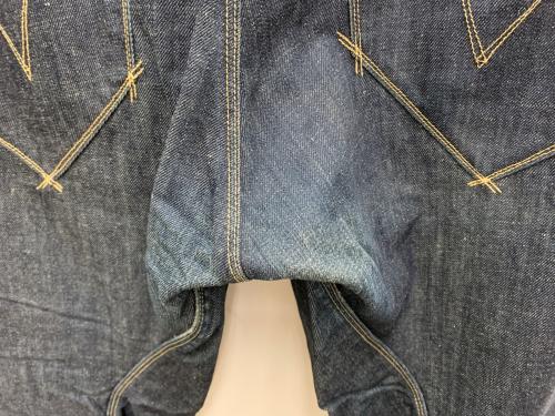 LEVI'S ENGINEERED（リーバイスエンジニアード）LEVI'S ENGINEERED (リーバイスエンジニアード) デニムパンツ インディゴ サイズ:34の古着・服飾アイテム